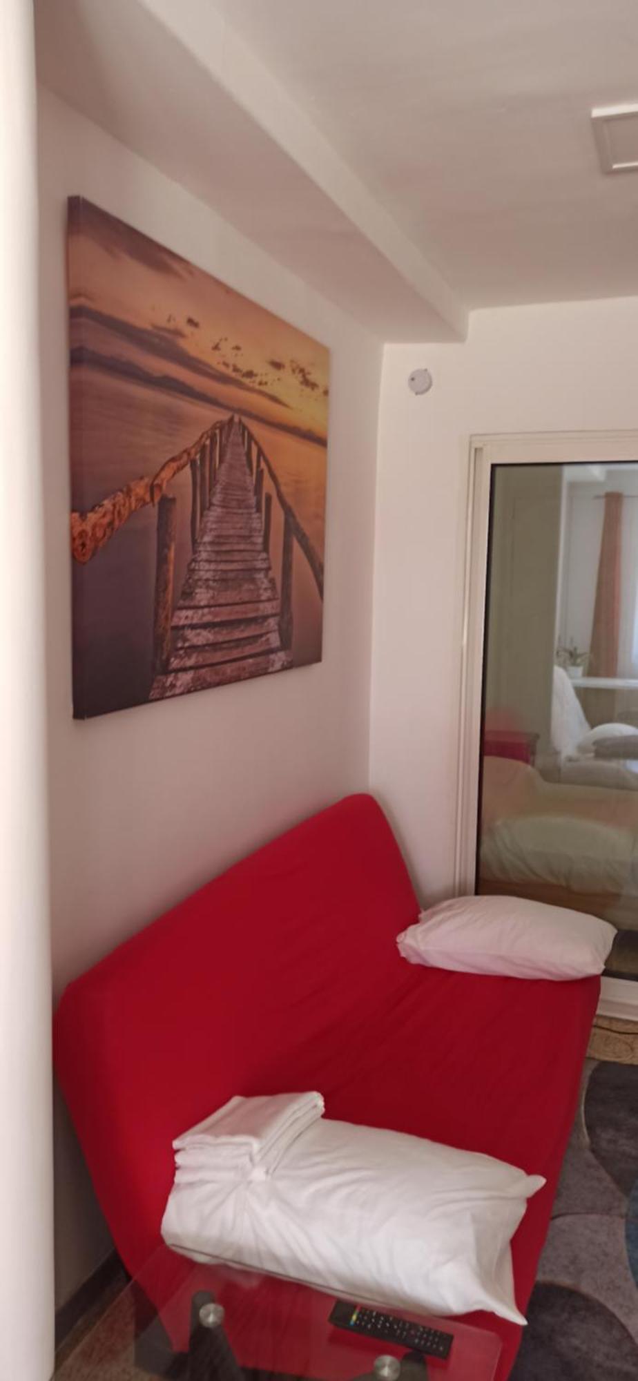 Bel Appartement Proche Marche 佩皮尼昂 外观 照片